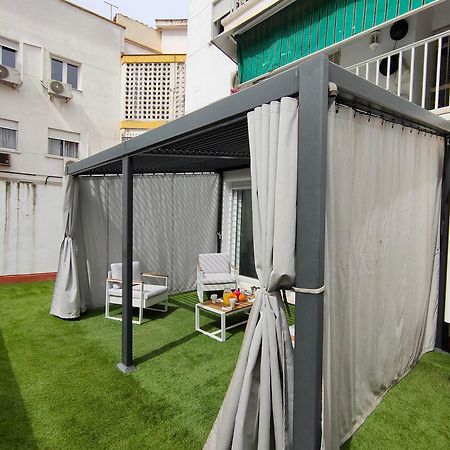 Casa Mallen, Con Amplia Terraza, En El Barrio De Nervion Sevilla Kültér fotó